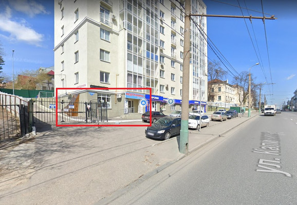 Снять  торговое помещение